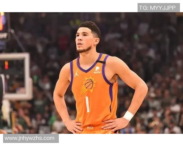 布克谈9失误:对球的处理太随意了 我们还在学习和培养化学反应