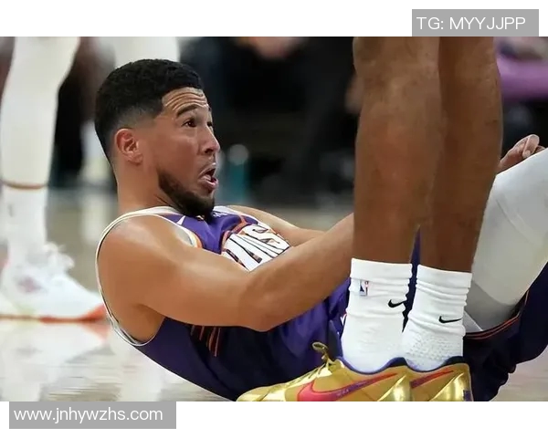 布克谈大逆转:比赛结束时仿佛抽离了现场,大脑一片空白